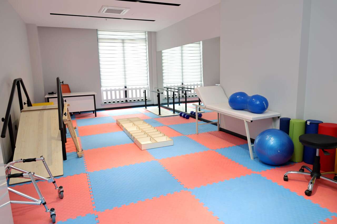 Türkiye’nin en büyük Engelsiz Yaşam Merkezi Konya’da hizmete açıldı 8